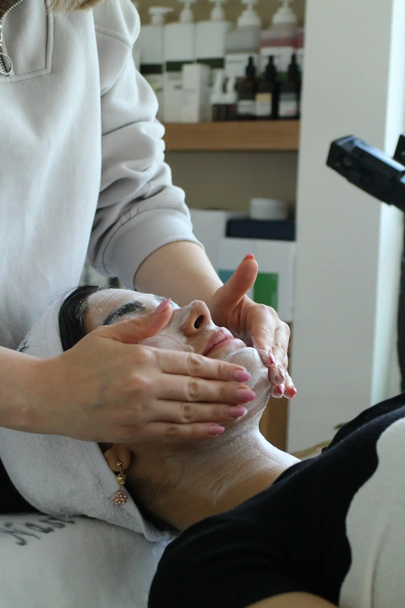Waxing, Threading & D-Tan inspiration 2